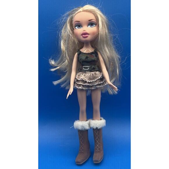 MGA 2001 Original Bratz Doll Chloe * Pre-Owned* - Picture 1 of 9